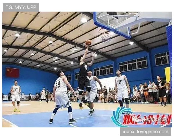 业余篮球联赛引入简易攻防效率统计，数据化风潮向基层蔓延。